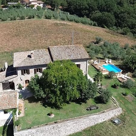 Bed and Breakfast Casa Zampani Massa Martana Exterior foto